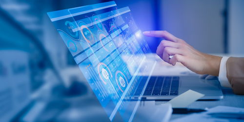 專家提醒 高考志愿填報(bào)應(yīng)理性看待，不能過多指望人工智能與工業(yè)互聯(lián)網(wǎng)數(shù)據(jù)服務(wù)